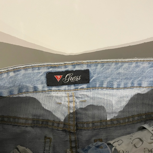 fancy skirt from guess - Picture 3 of 3